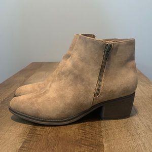 Brown Ankle Boots with Zipper